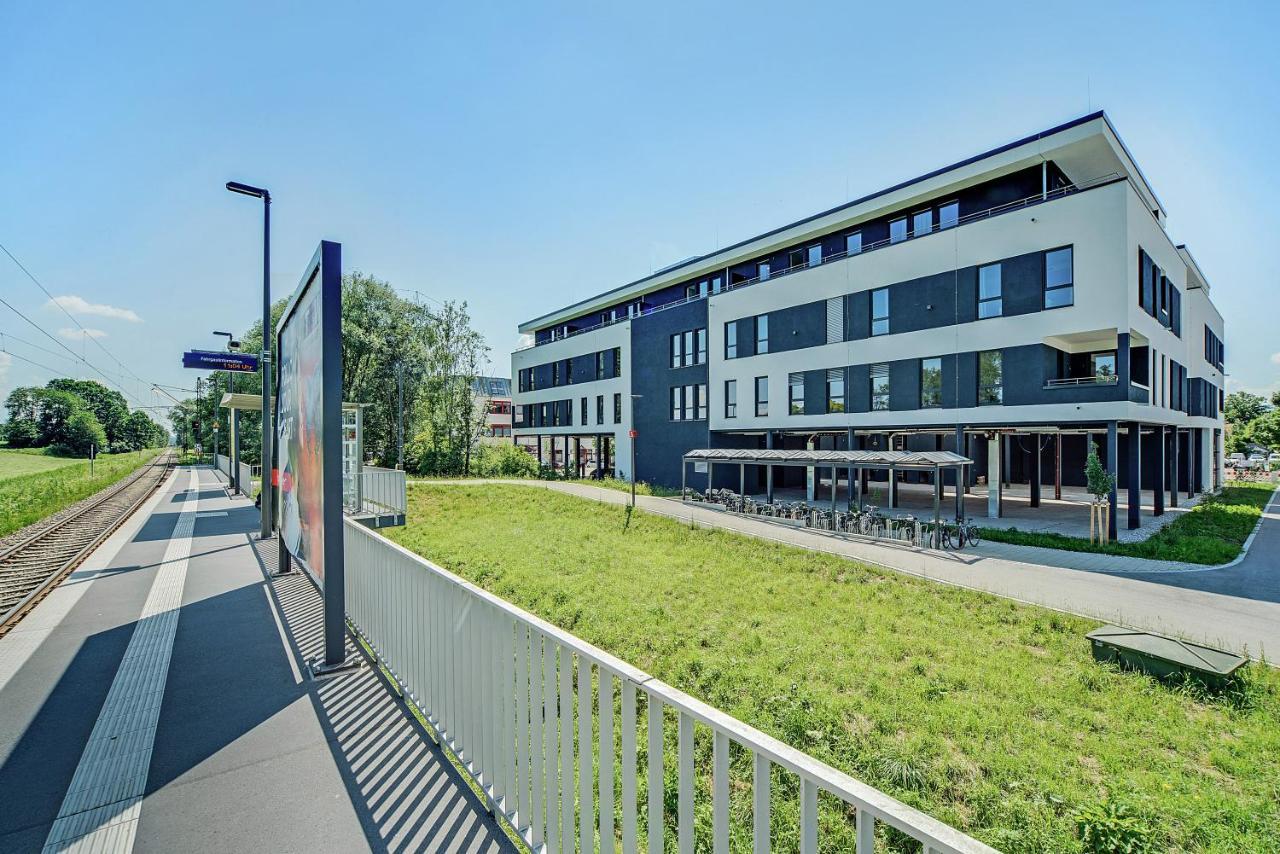 Bright: Rosenheim Aicherpark ภายนอก รูปภาพ