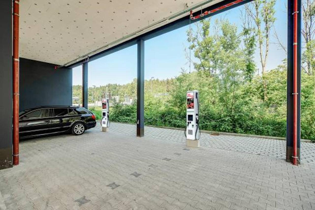 Bright: Rosenheim Aicherpark ภายนอก รูปภาพ